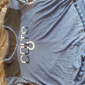 Colt nfl t shirt size large
